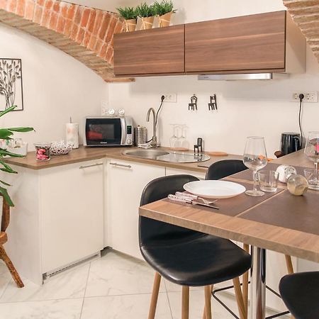 Apartment La Bodega ซาเกร็บ ภายนอก รูปภาพ