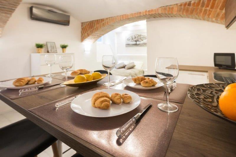 Apartment La Bodega ซาเกร็บ ภายนอก รูปภาพ