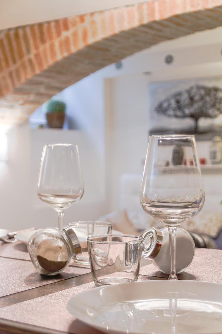 Apartment La Bodega ซาเกร็บ ภายนอก รูปภาพ